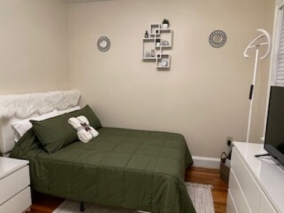 Elegant, Modern Home. CLOSE (1 mile) to Boston Hospitals &...