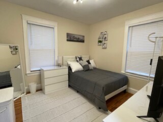 Elegant, Modern Home. CLOSE (1 mile) to Boston Hospitals &...